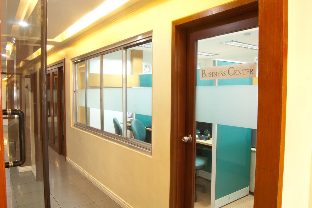 El Cielito Inn - Makati Makati City Exterior photo
